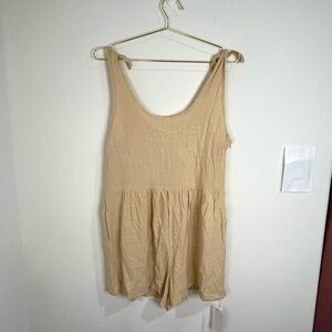 Hilomirics Large Beige Sleeveless Romper Summer Casual Lightweight Boho Style